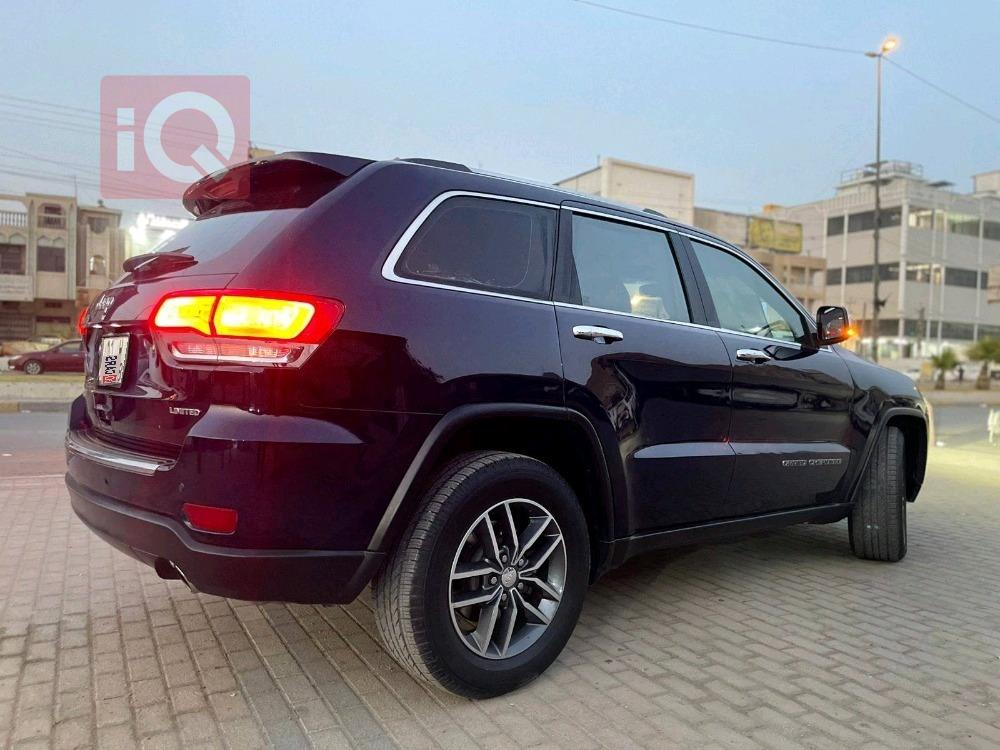 جيب جراند شيروكي